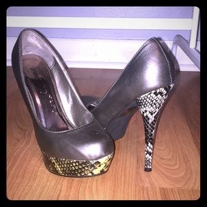 Bronze Platform heels